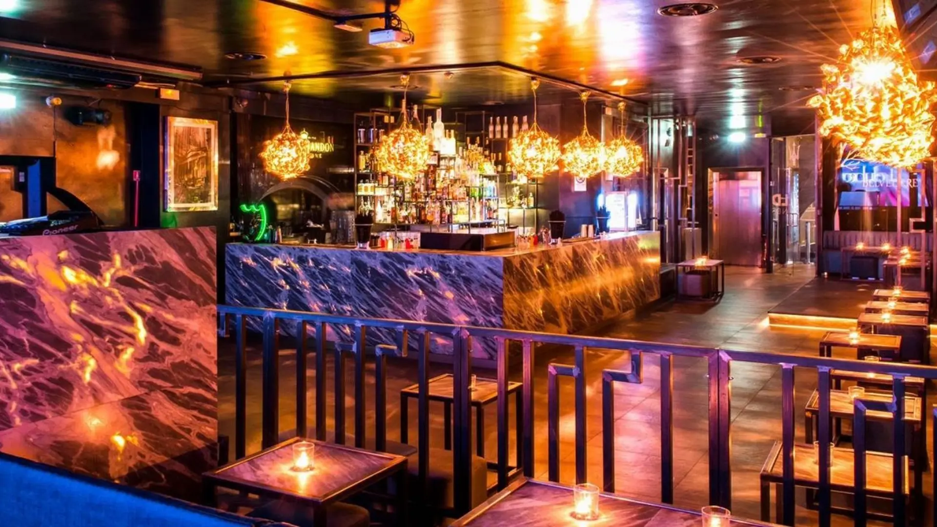 11clubroom