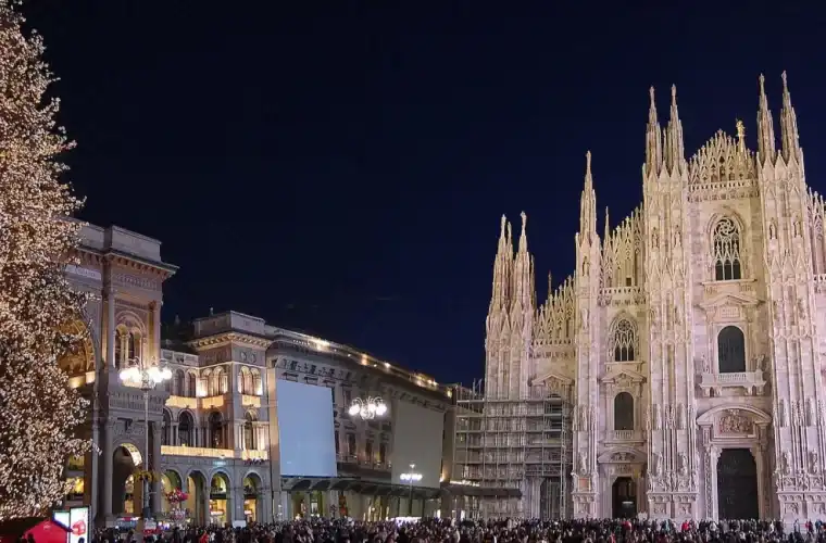Albero di Natale Piazza Duomo