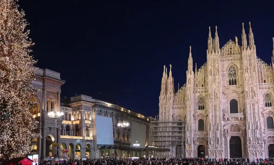 Albero di Natale Piazza Duomo