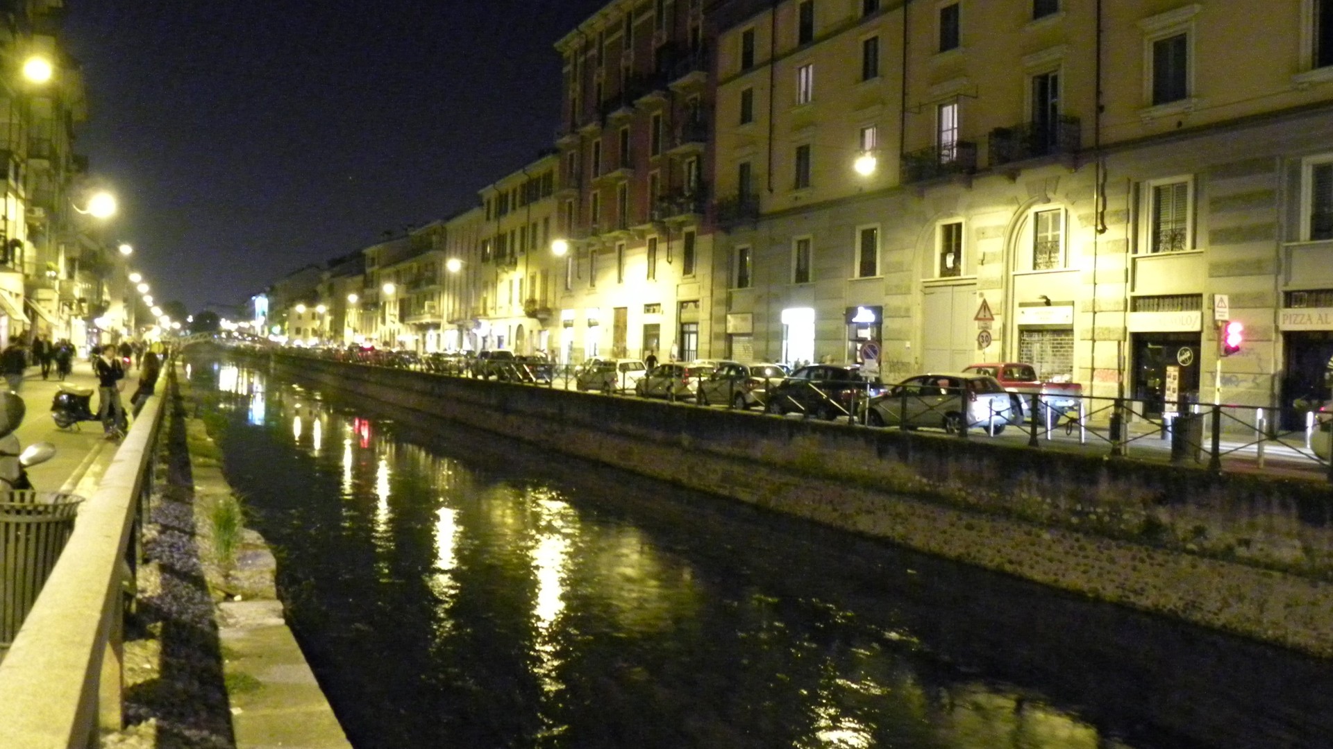 Giro in barca sui Navigli Milano