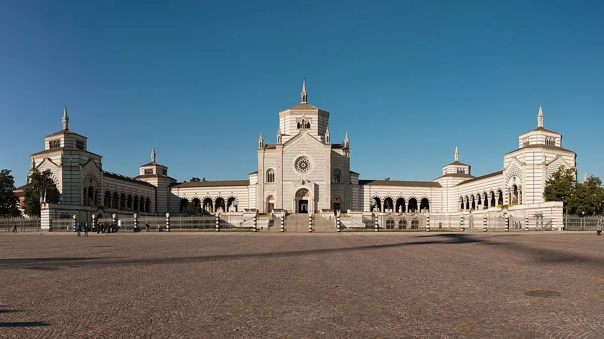 Cimitero Monumentale di Milano: Tour Guidato tra Arte, Grandi Personalità e Mausolei